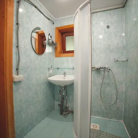 Holiday park карпатські полонини Urych